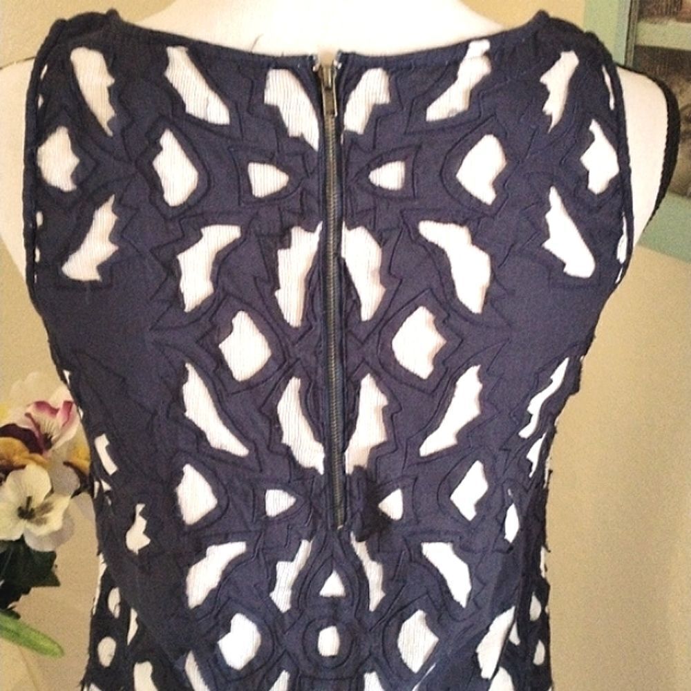 KAS New York Embroidered Lace Dress - Picture 7 of 11